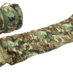 Mil-Tec pytel spací Pilot woodland praktický celorozepínací spací pytel od firmy MIL-TEC po rozepnutí možno použít jako deku či podložku oboustraný zip krytý légou součástí spacáku je podhlavník komfortní teplota + 5°C - max. 0°C rozměry: 185 x 75 cm (rozměry vaku