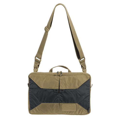 Helikon taška Helikon laptop Briefcase černá/coyote robustní materiál a široký popruh umožňující pohodlné nošení. V hlavní kapse na straně k tělu je polstrovaný oddíl na notebook