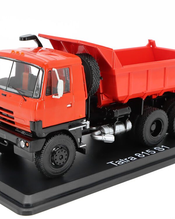 model Tatra 815 S1 červená SSM Sběratelský kovový model nákladního vozu Tatra 815 S1