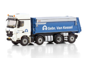 WSI Models model MB Arocs MP 4 8x2 sklopka Gebr. van Kessel kovový sběratelský model v měřítku 1:50 výrobce WSI models