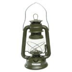 Mil-Tec lampa petrolejová 28cm zelená Klasická "Petrolejka" ve větším provední. Ideální jako nouzové světlo.   petrolejová lampa možnost zavěšení nebo přenášení pomocí sklápěcího držadla ideální domů