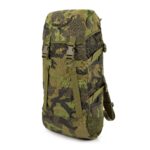 FENIX Protector batoh TL 30 vz.95 Originální batoh jednokomorové konstrukce s polstrovanými zády a bederním pásem.s od firmy FENIX PROTECTOR /dříve ALP/.  polstrovaná záda bederní pás s fastex sponou stavitelný elastický prsní popruh nastavitelné ramenní popruhy rukojeť na přenášení vrchní kapsa v klopě na zip boční průvlaky pro možnost připevnění popruhů postranní síťované kapsy zaveden do používání v AČR v roce 1997 KČM: 0120000890622 materiál: CORDURA   Parametry:   Objem batohu: 30 l Plnění batohu: Horní plnění  Zádový systém: Hrudní popruh