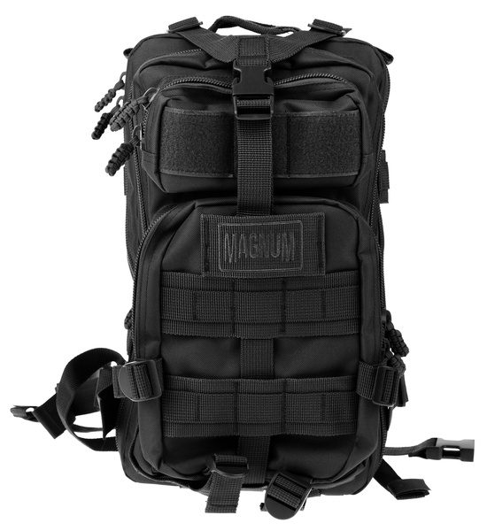 Magnum batoh Magnum FOX černý taktický batoh Magnum v černé barvě molle systém tři hlavní kapsy 2x malá kapsa s přihrádkami camelbag kapsa + vývody polstrované ramenní popruhy - možnost odejmutí objem: 25 litrů rozměry: 41 x 24 x 25 cm hmotnost: 1