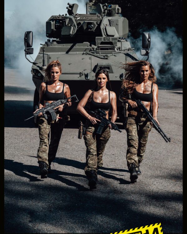 kalendář Danger Girls 2026 kalendář společnosti earmyshop.cz - "DANGER GIRLS 13" limited edition pro rok 2026 rozměry: cca 68 x 40cm letos opět se zajímavým QR kódem 18+