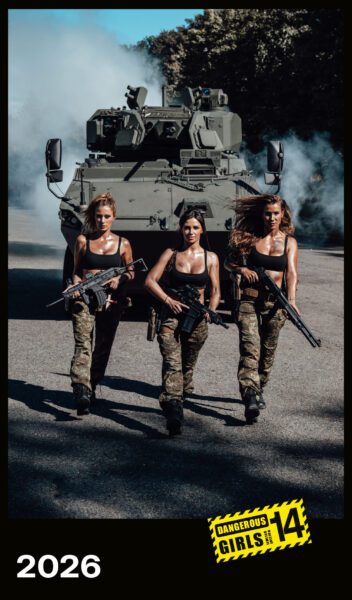kalendář Danger Girls 2026 kalendář společnosti earmyshop.cz - "DANGER GIRLS 13" limited edition pro rok 2026 rozměry: cca 68 x 40cm letos opět se zajímavým QR kódem 18+