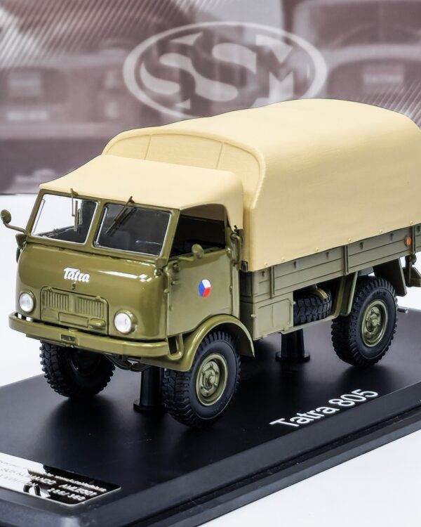 model Tatra 805 Komando SSM Sběratelský kovový model vojenského vozu Tatra 805 Komando