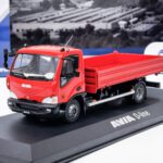 FOXtoys model AVIA D-line červená sklápěč výrobce modelu: Foxtoys měřítko: 1:43 materiál: kov/plast model je dodáván v plastové vitríně