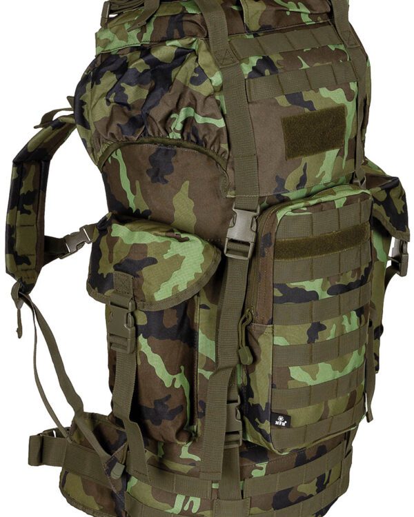 MFH batoh bojový Molle 65L vz.95 Vylepšený batoh střední velikosti za velmi příznivou cenu v rozumné kvalitě. Nový model batohu