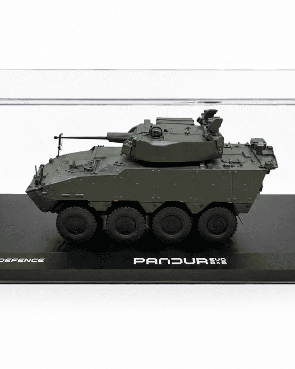 Kaden model TDV Pandur 8x8 EVO Sběratelský model obrněného vozidla PANDUR 8x8 v měřítku 1:43 od tradičního českého výrobce KADEN. Model vyniká precizním zpracováním